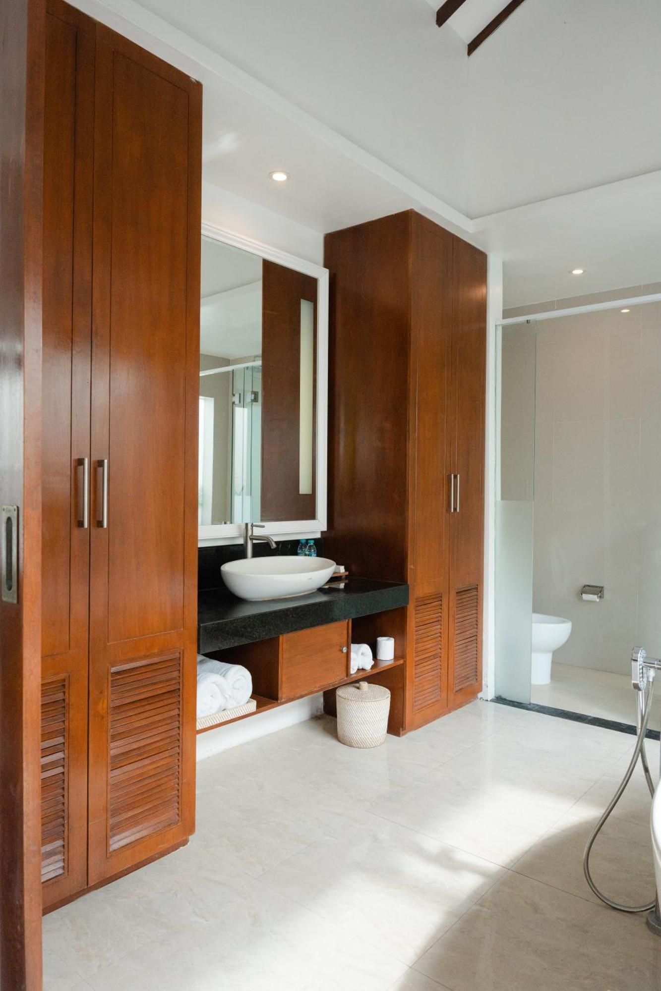 Anari Villas Kuta Legian Buitenkant foto