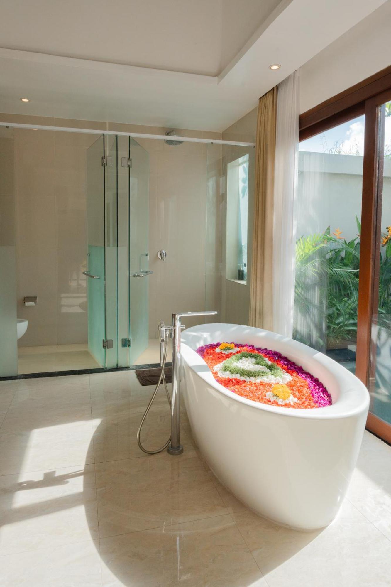 Anari Villas Kuta Legian Buitenkant foto