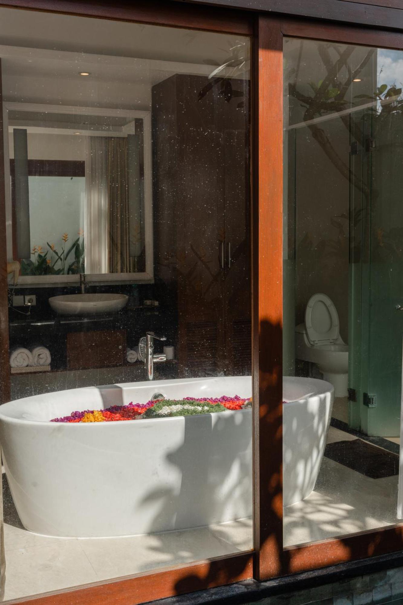 Anari Villas Kuta Legian Buitenkant foto