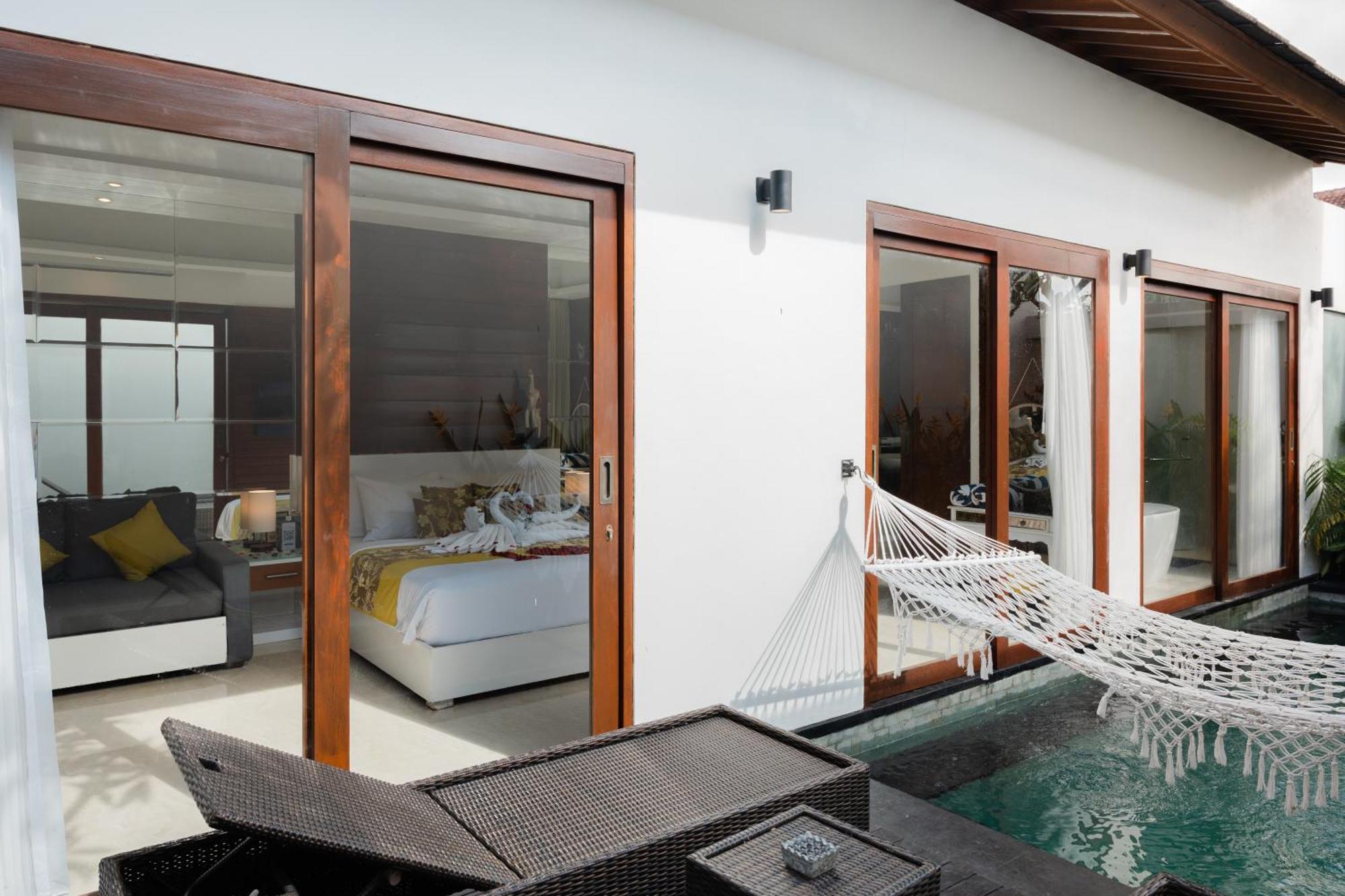 Anari Villas Kuta Legian Buitenkant foto