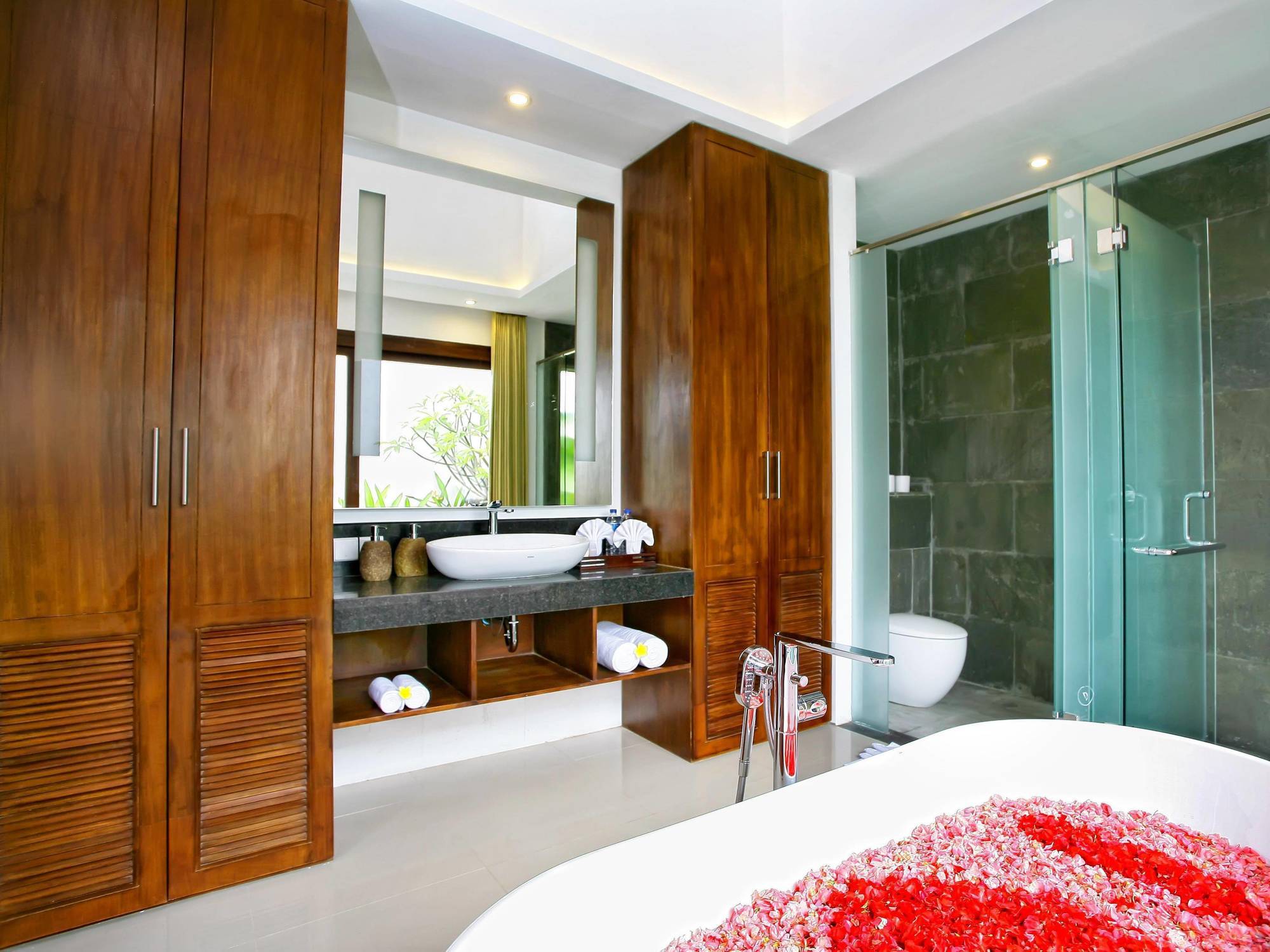 Anari Villas Kuta Legian Buitenkant foto