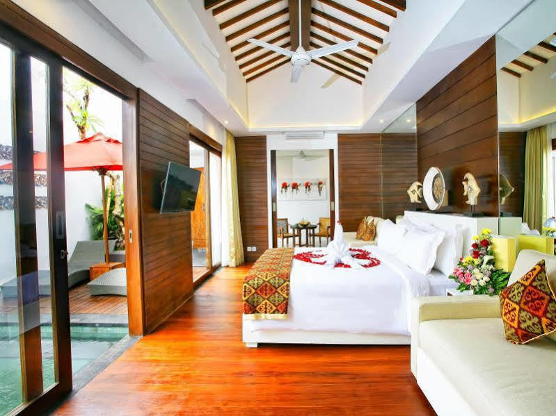 Anari Villas Kuta Legian Buitenkant foto